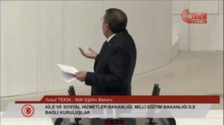 Meclis’te Gerginlik: Muhalefet, Bakan Tekin’i Konuşturmadı!