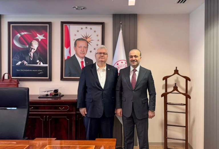 Kocaeli’nin sağlık projeleri Ankara’da masadaydı