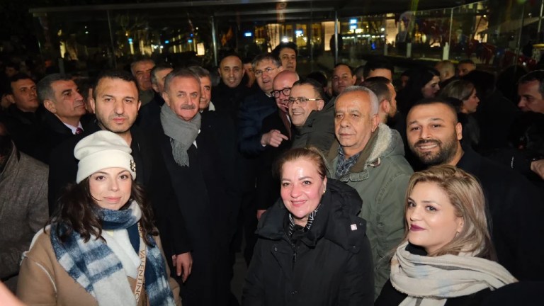 CHP Saraçhane’de buluştu: ‘Millet İradesine Sahip Çıkıyor’