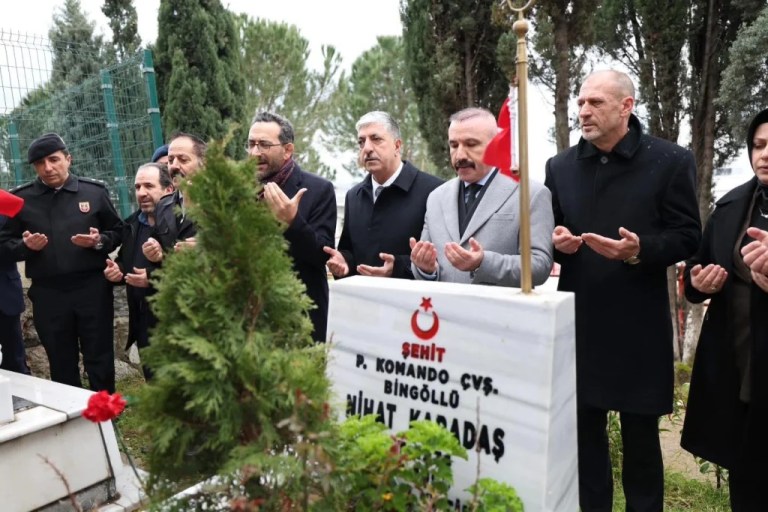 Dilovası şehitleri dualarla anıldı