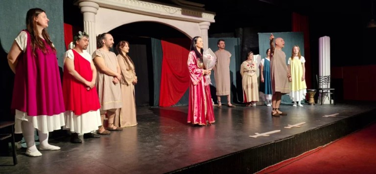 “Aşk Grevi” seyirciden tam not aldı!