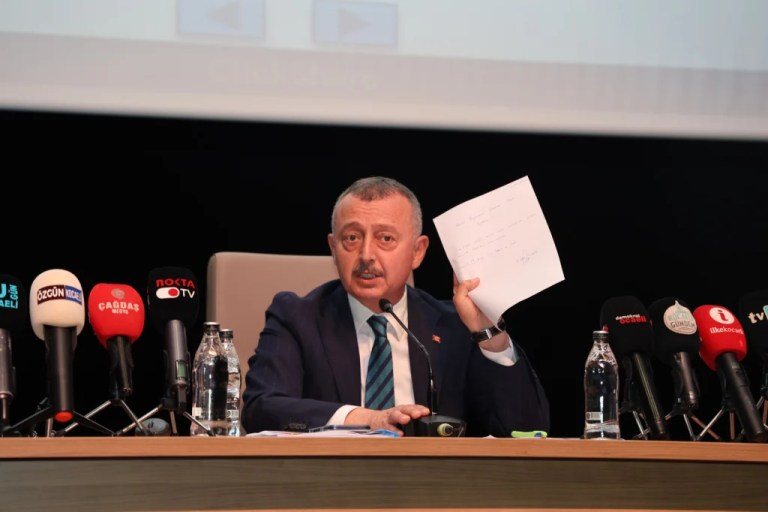 Büyükakın’dan 19 Mayıs’a saygısızlık tepkisi