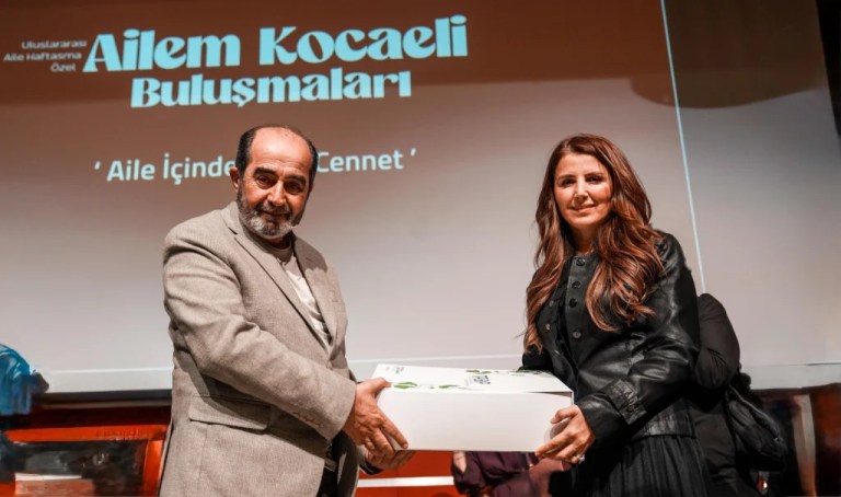 Demirbağ’dan aileye ‘ilk mektep’ vurgusu